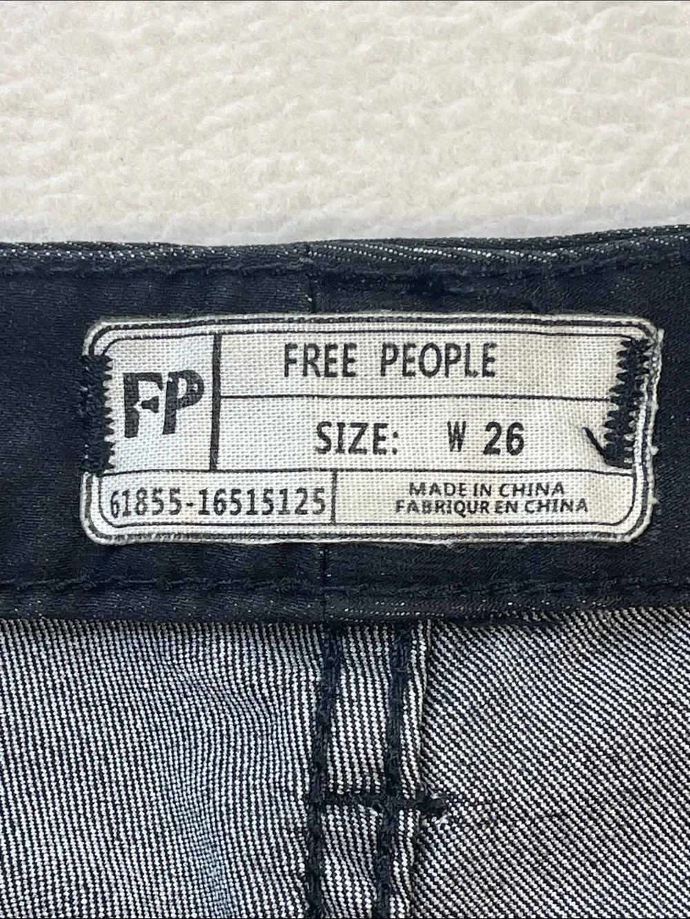 Free People Black WOMENS SKINNY  W26 Jeans Label Detail DISTRESSED YKk